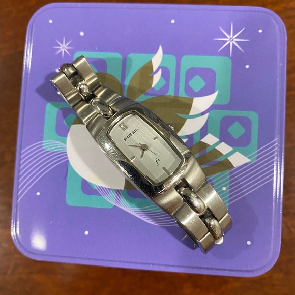 Stainless Steel Fossil Watch - Picture 1 of 3